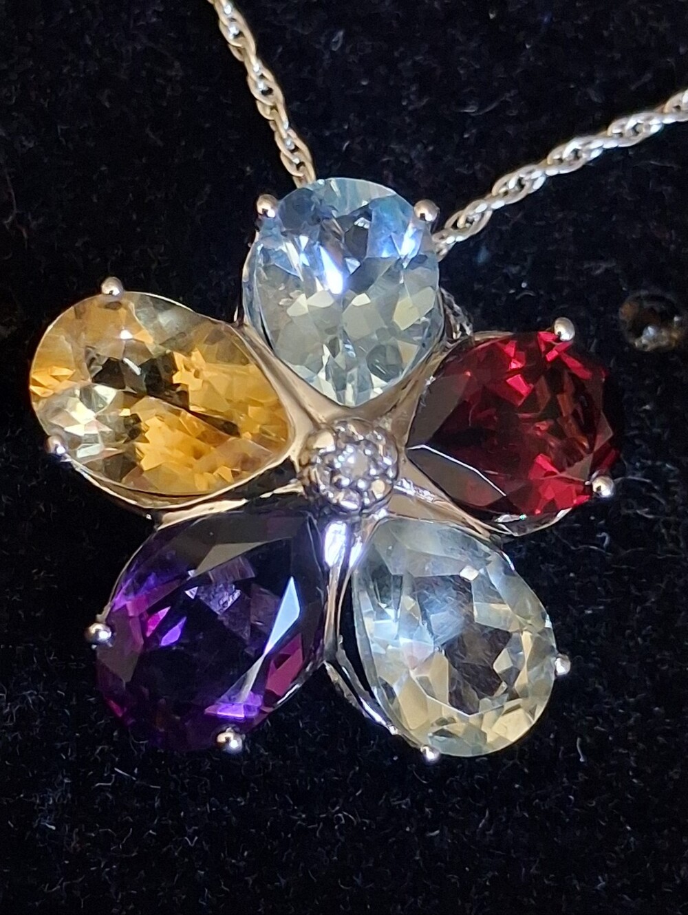 Sterling silver semi precious stones flower necklace